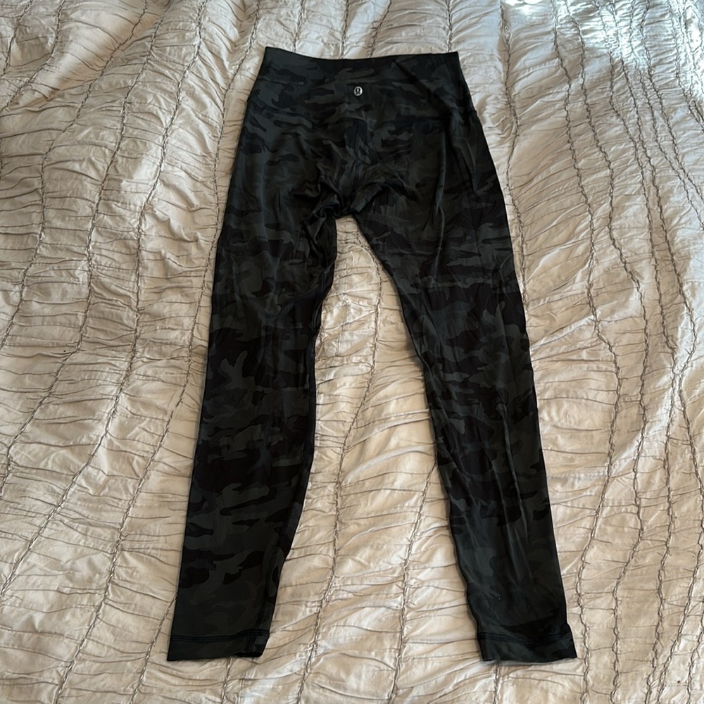 Lululemon Aligns - image 2